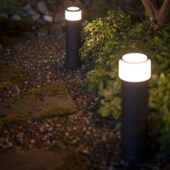 Philips hue 2024 outdoor lighting